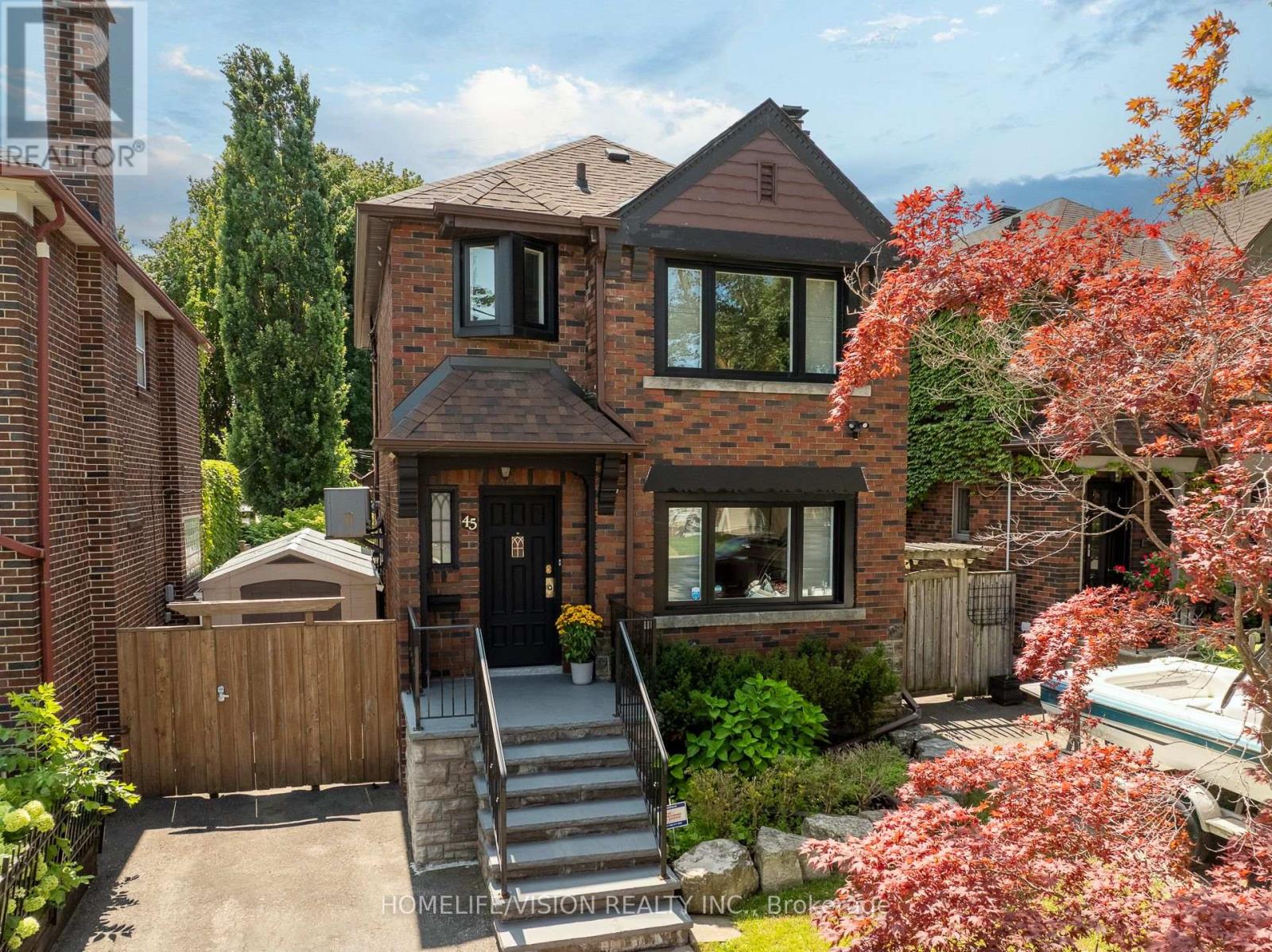 45 Mcrae Drive, Toronto, Ontario  M4G 1S2 - Photo 3 - C13635354