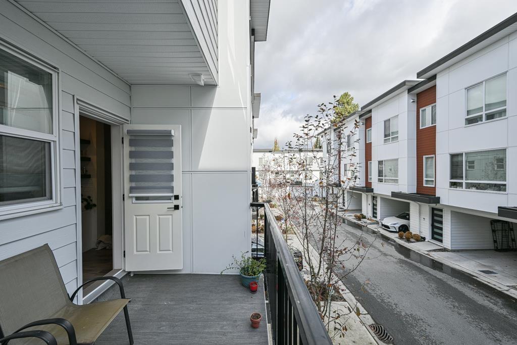 23 27640 Lantern Avenue, Abbotsford, British Columbia  V4X 0C3 - Photo 4 - R3151809