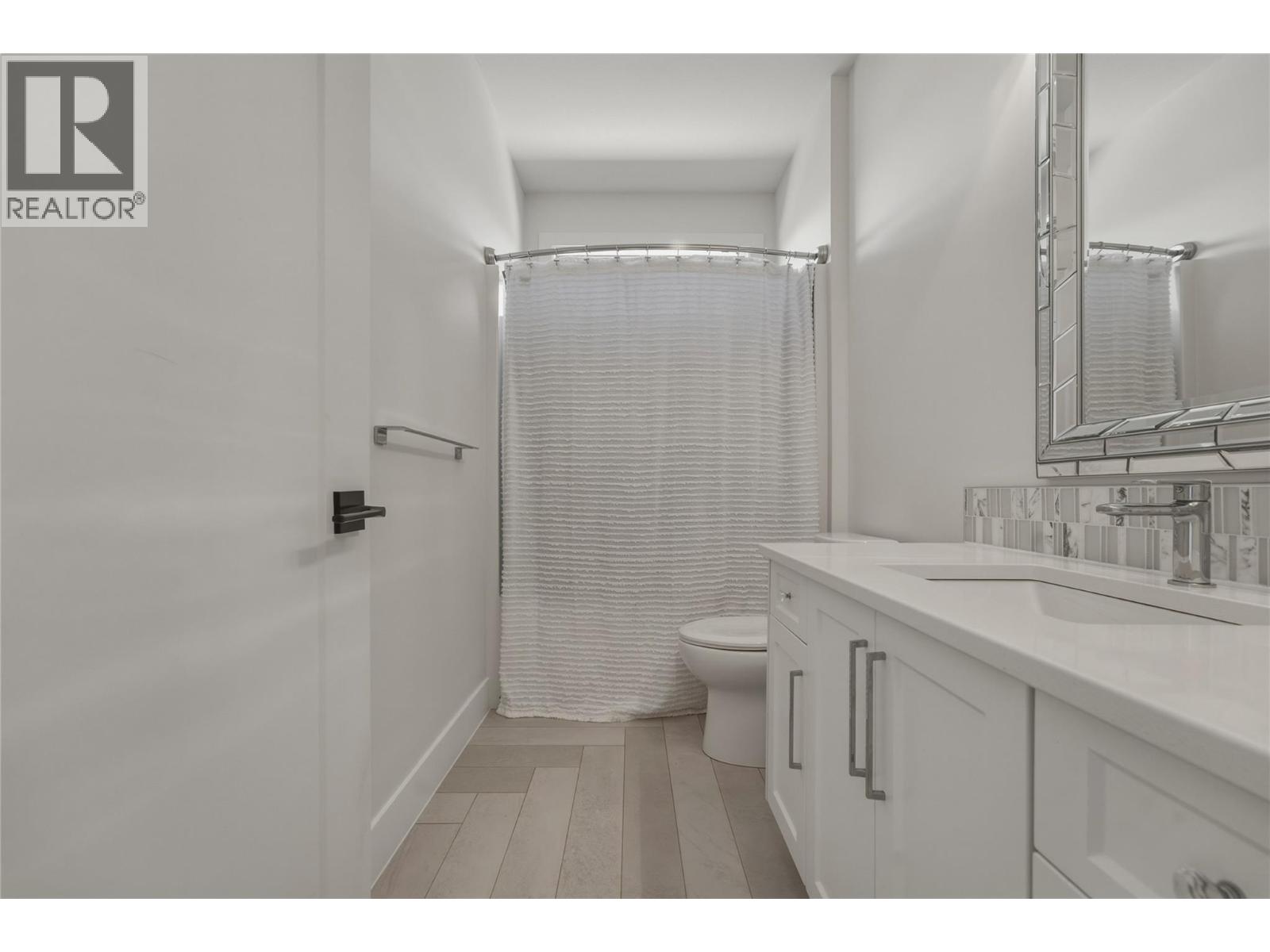 7204 Apex Drive, Vernon, British Columbia  V1B 4E4 - Photo 26 - 10392560