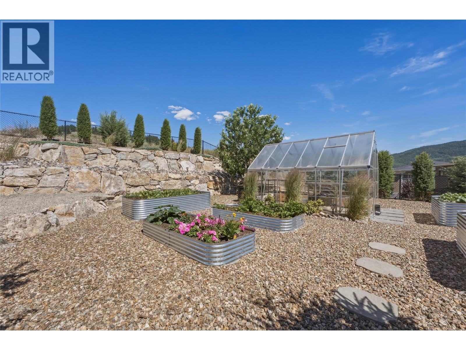7204 Apex Drive, Vernon, British Columbia  V1B 4E4 - Photo 48 - 10392560