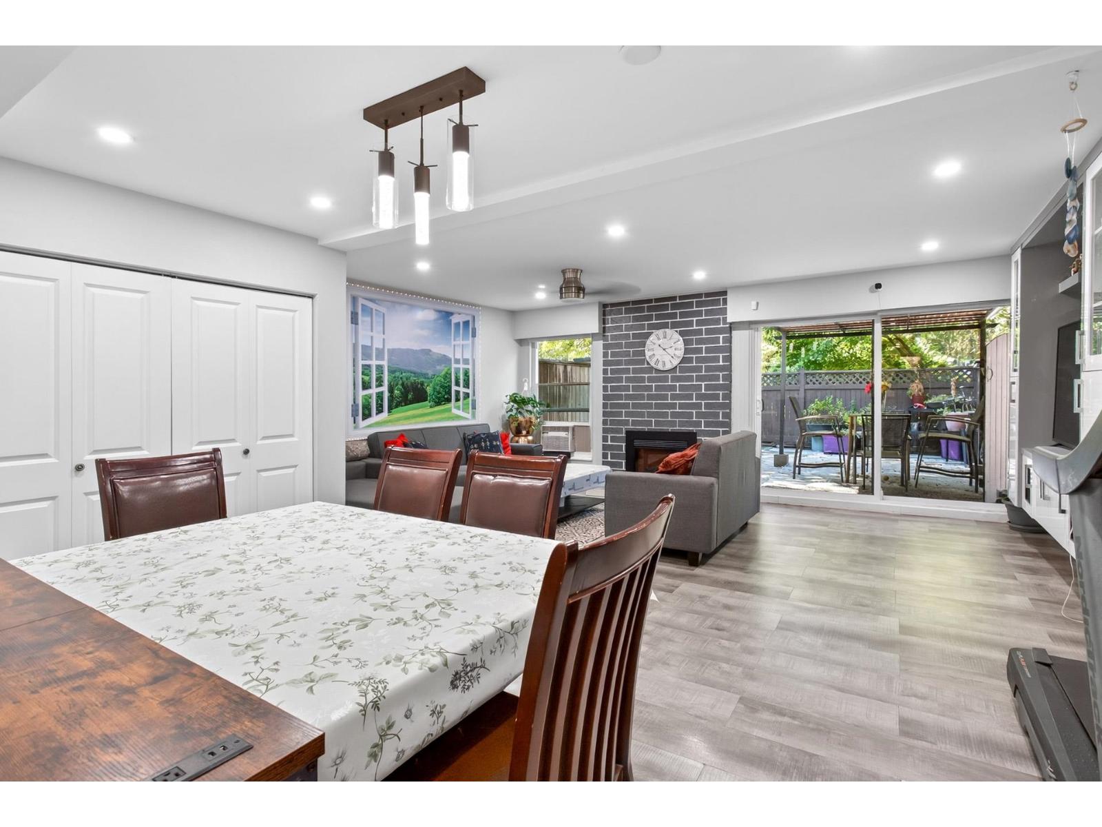 172 7452 138 Street, Surrey, British Columbia  V3W 6G4 - Photo 3 - R3152508