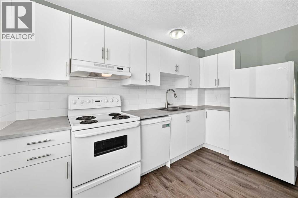 383 Georgian Villas NE, Calgary, Alberta T2A 7E1 - Photo 8 - A2333692