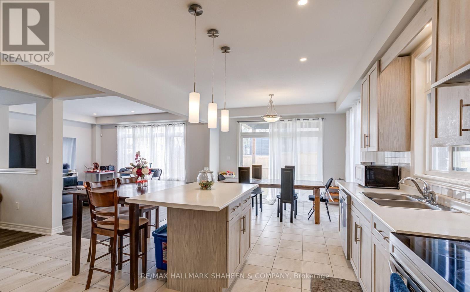 3597 Carolinia Court, Fort Erie, Ontario  L0S 1N0 - Photo 11 - X13637156