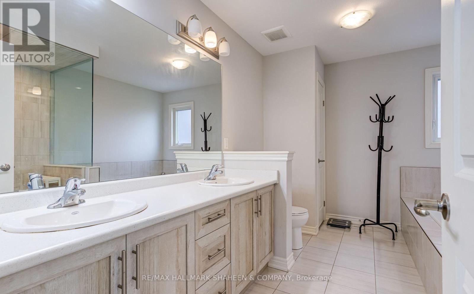 3597 Carolinia Court, Fort Erie, Ontario  L0S 1N0 - Photo 22 - X13637156