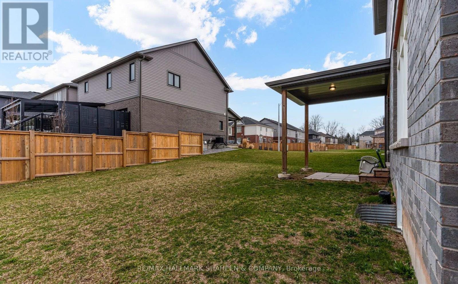 3597 Carolinia Court, Fort Erie, Ontario  L0S 1N0 - Photo 36 - X13637156