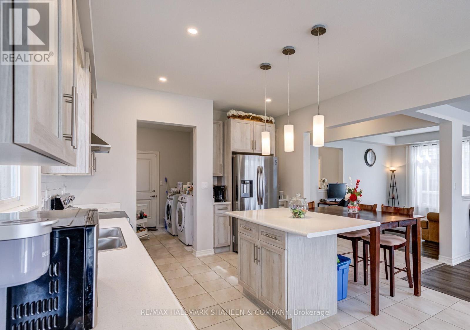 3597 Carolinia Court, Fort Erie, Ontario  L0S 1N0 - Photo 9 - X13637156