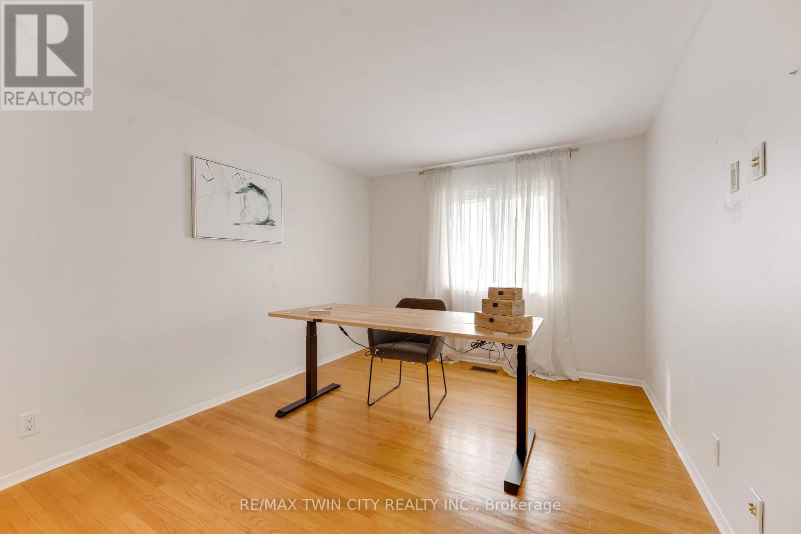 46 Lombardy Court, Kitchener, Ontario  N2M 1W7 - Photo 26 - X13637182