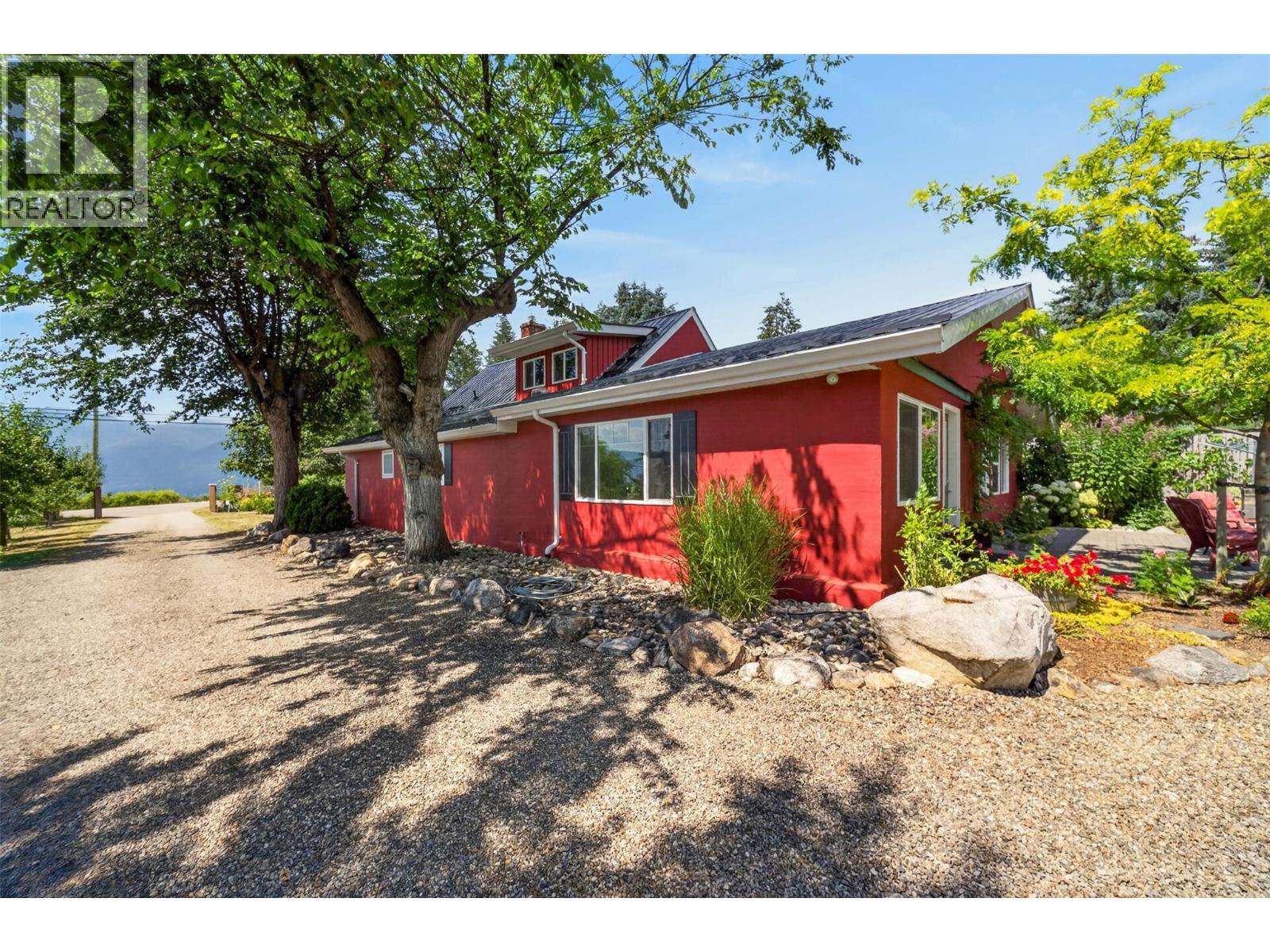 4360 30 Street NE, Salmon Arm, British Columbia  V1E 2A3 - Photo 89 - 10396680