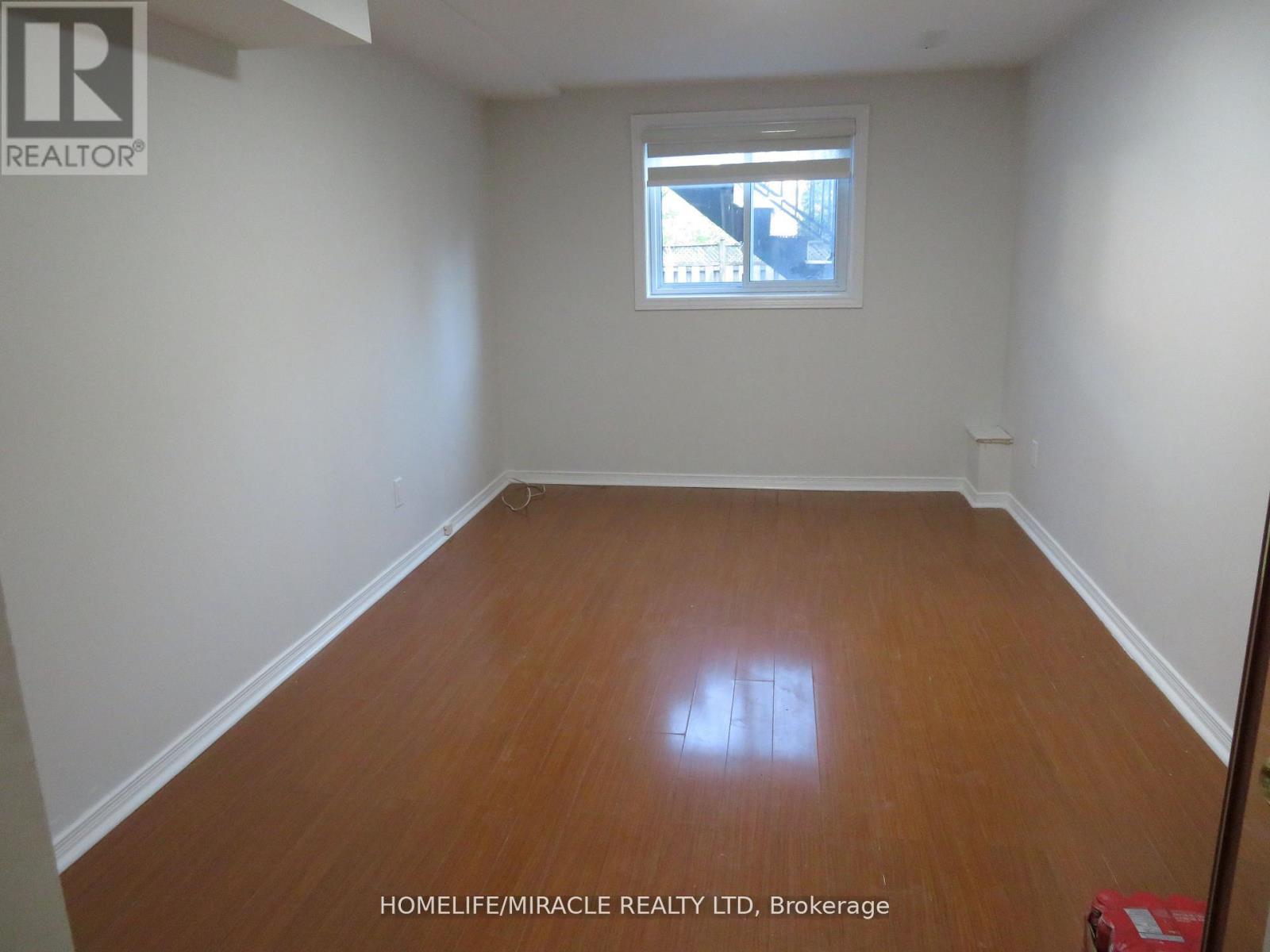 10 Pine Bough Manor, Richmond Hill, Ontario  L4S 1A4 - Photo 10 - N13635362