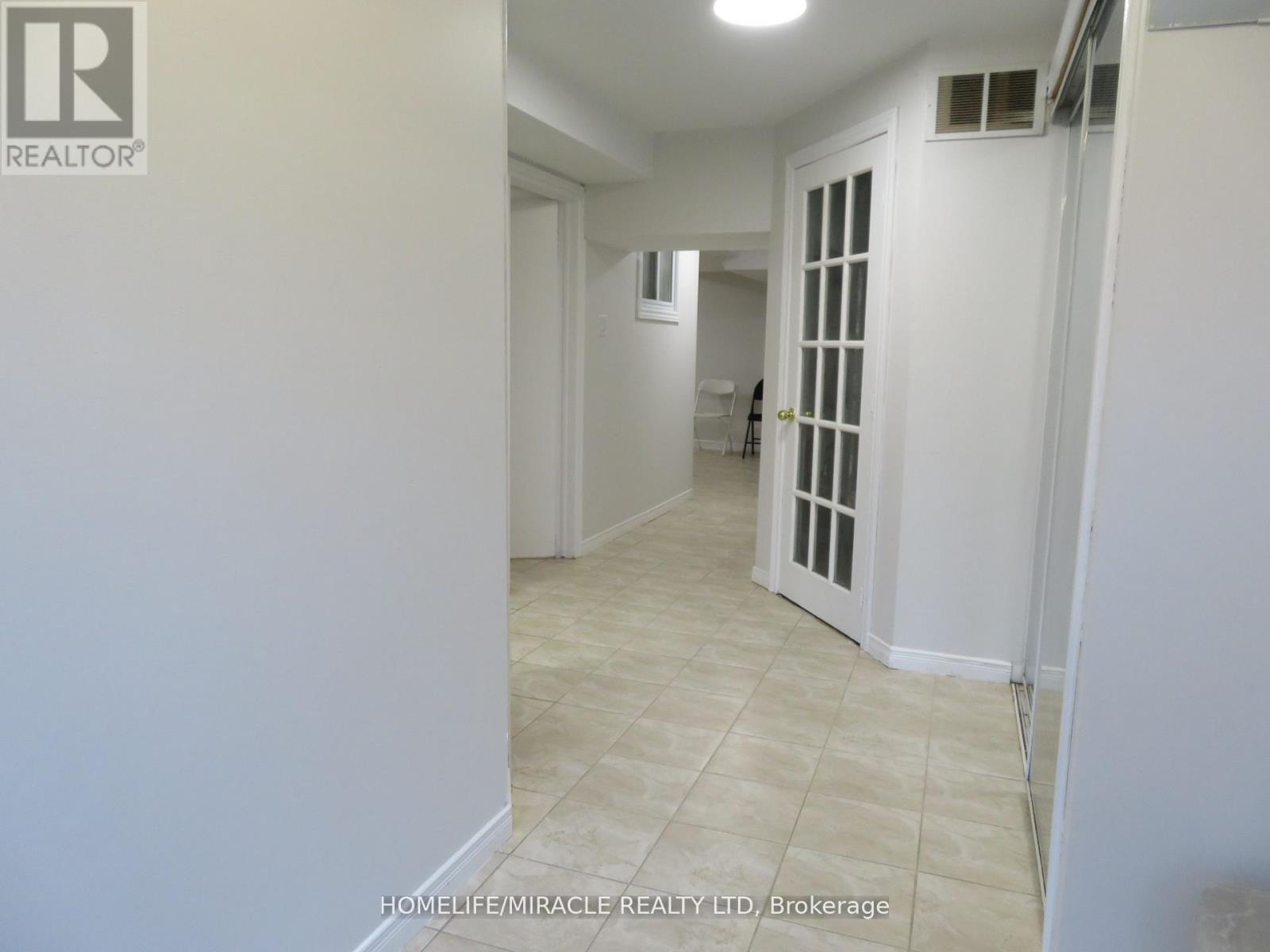 10 Pine Bough Manor, Richmond Hill, Ontario  L4S 1A4 - Photo 21 - N13635362
