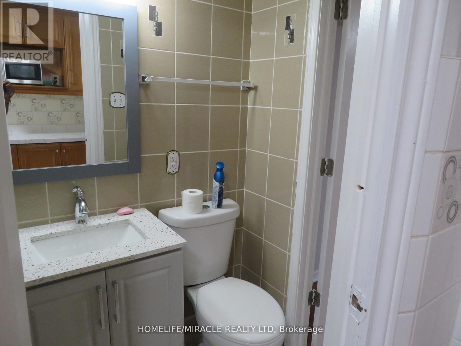 10 Pine Bough Manor, Richmond Hill, Ontario  L4S 1A4 - Photo 13 - N13635362