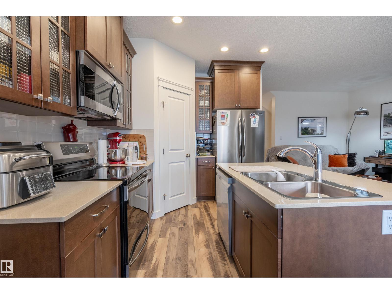 2066 Graydon Hill Cr Sw, Edmonton, Alberta  T6W 4C7 - Photo 8 - E4502076
