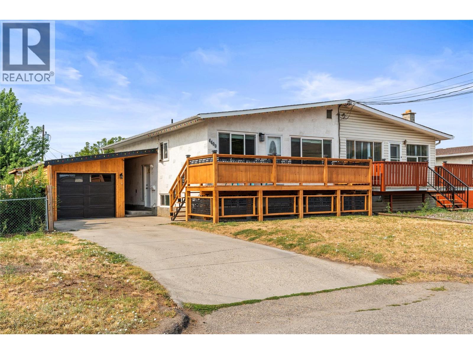 4400 15 Avenue, Vernon, British Columbia  V1T 6X9 - Photo 2 - 10395979