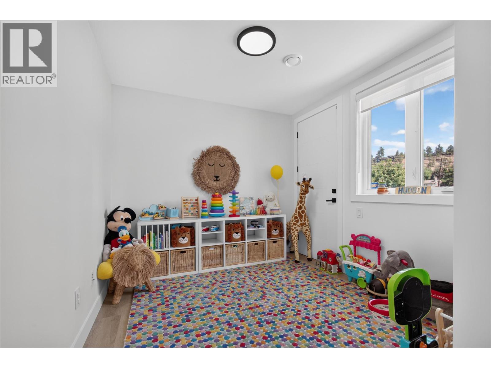 707 Raymer Road, Kelowna, British Columbia  V1W 1H6 - Photo 20 - 10396474