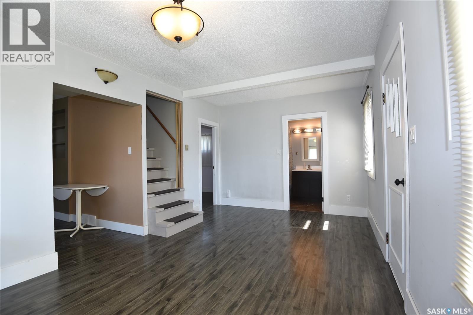 403 2nd Street W, Nipawin, Saskatchewan  S0E 1E0 - Photo 9 - SK044492