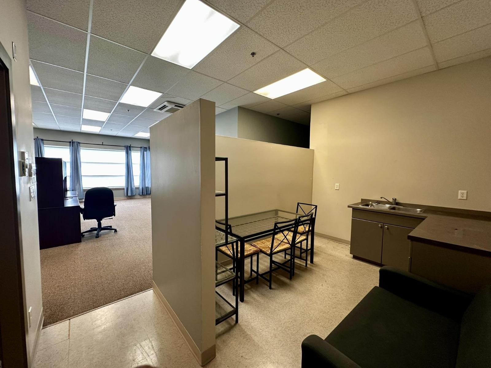 705b 30711 Simpson Road, Abbotsford, British Columbia  V2T 6C7 - Photo 1 - C8080971