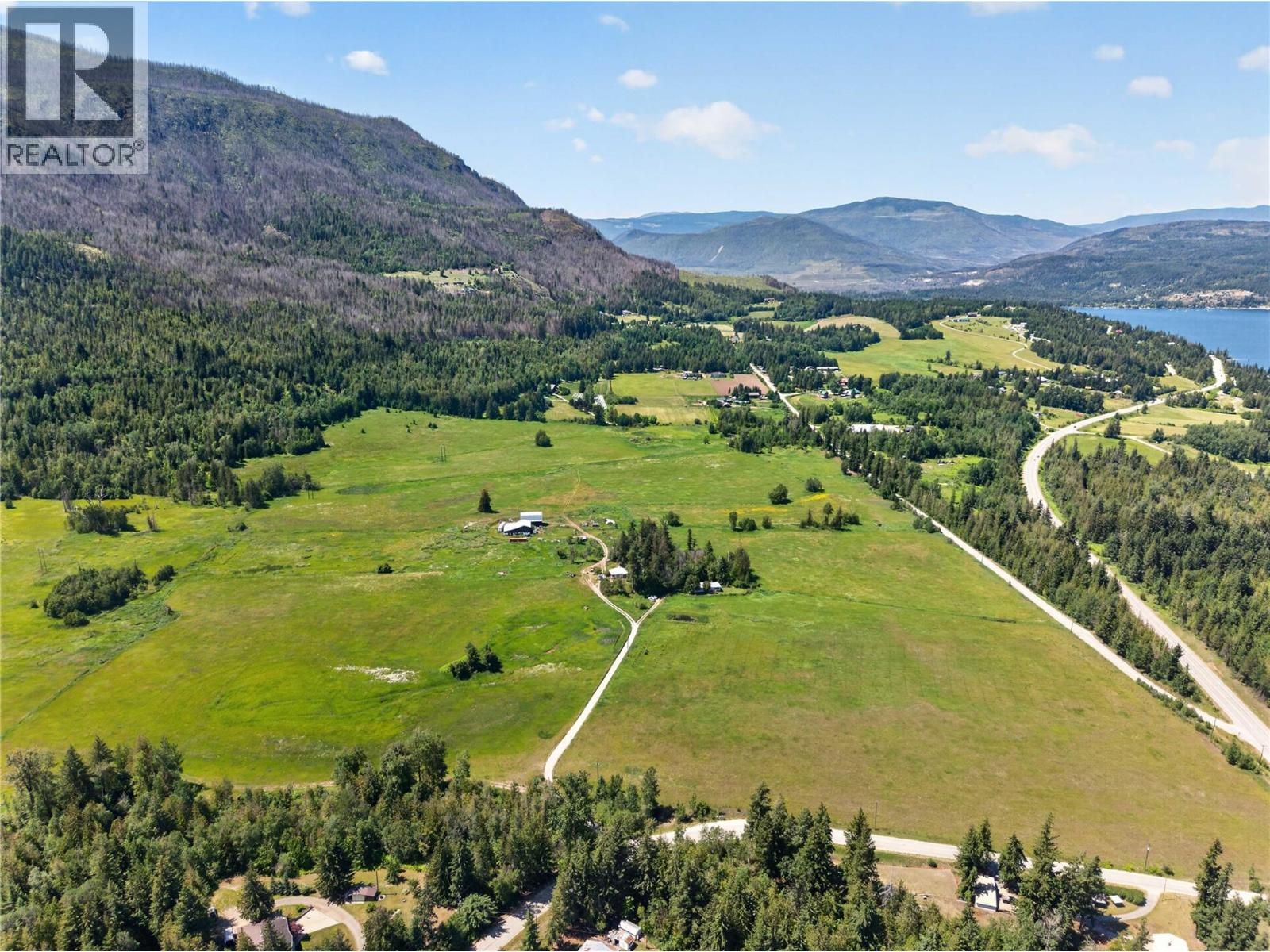 870 Dilworth Road, Sorrento, British Columbia  V0E 2W1 - Photo 10 - 10392756