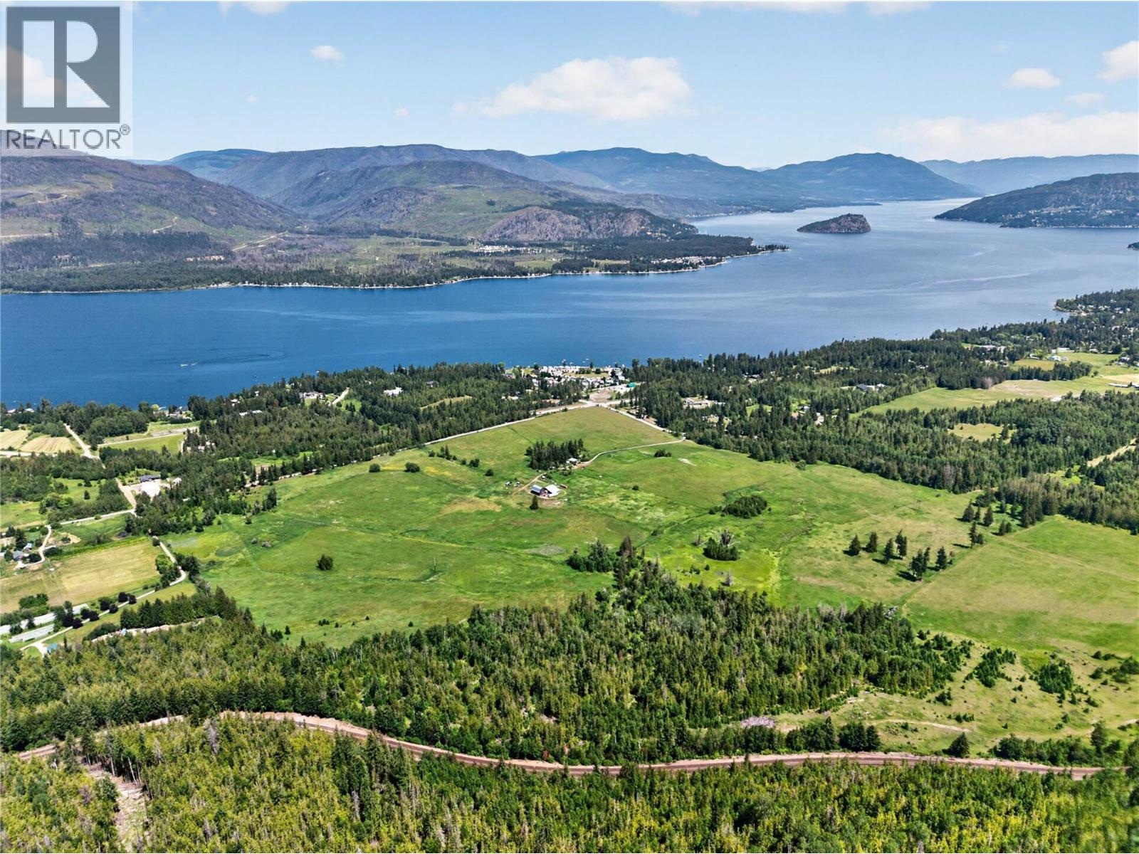 870 Dilworth Road, Sorrento, British Columbia  V0E 2W1 - Photo 6 - 10392756
