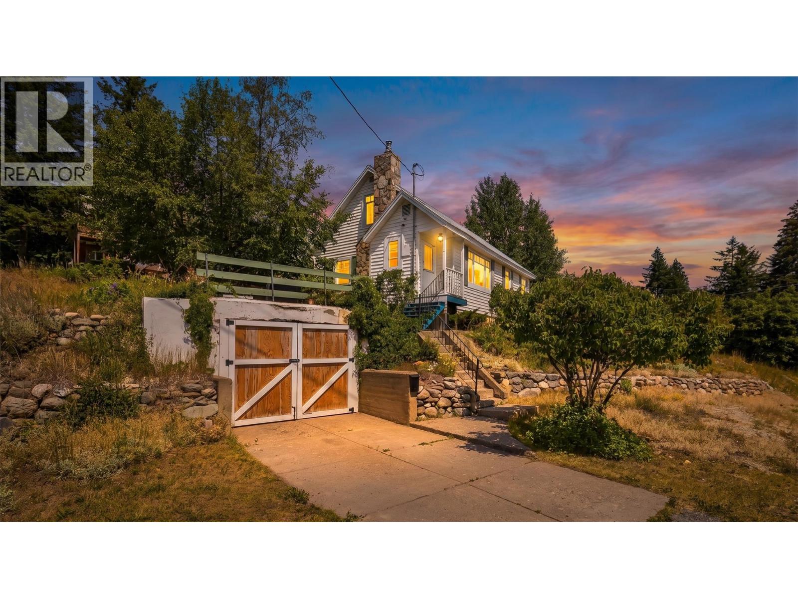 111 5th Avenue, Kimberley, British Columbia  V1A 2S3 - Photo 37 - 10396440