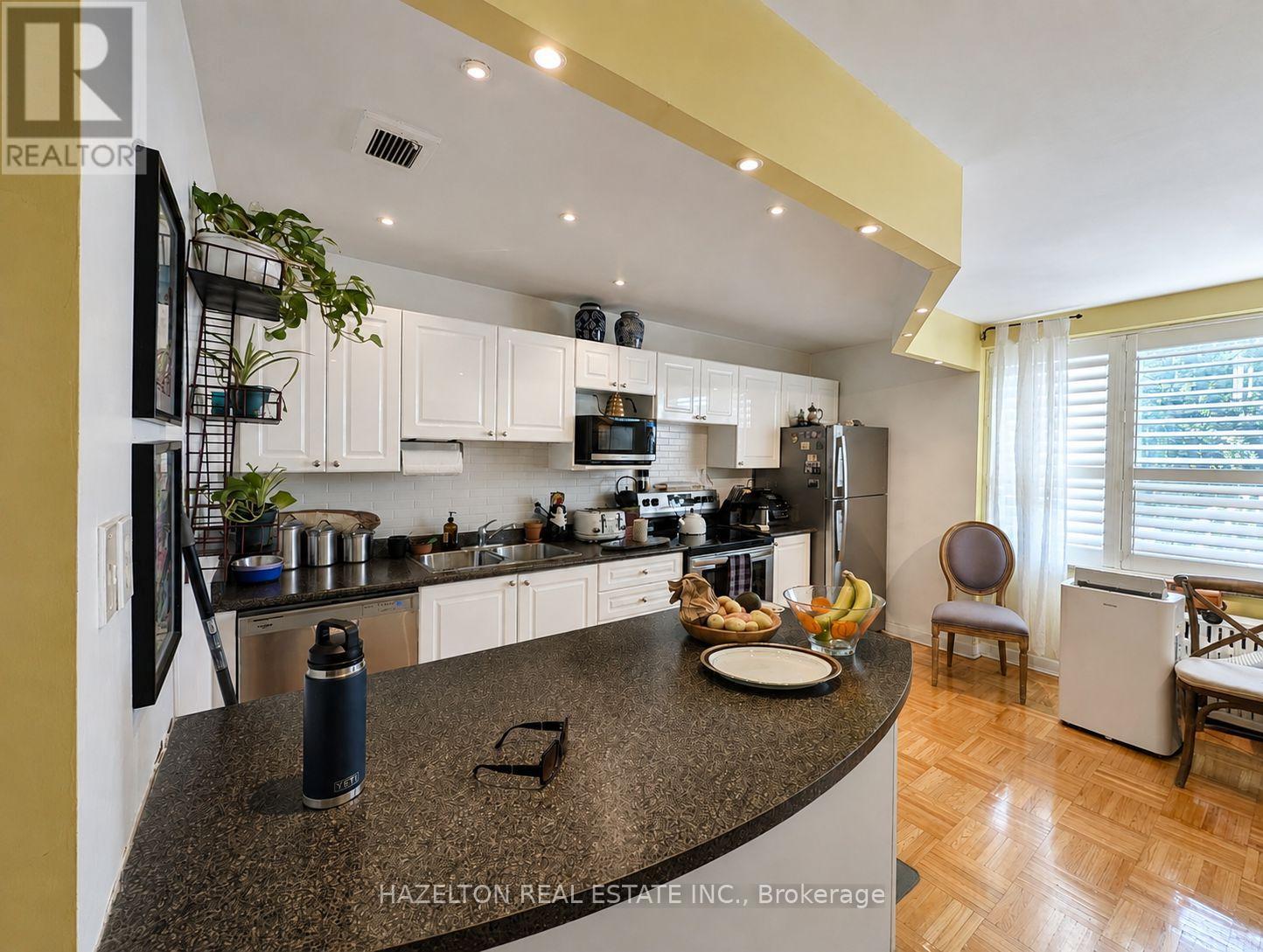 101 - 4 Sherbourne Street N, Toronto (Rosedale-Moore Park), Ontario  M4W 2T1 - Photo 4 - C13637210