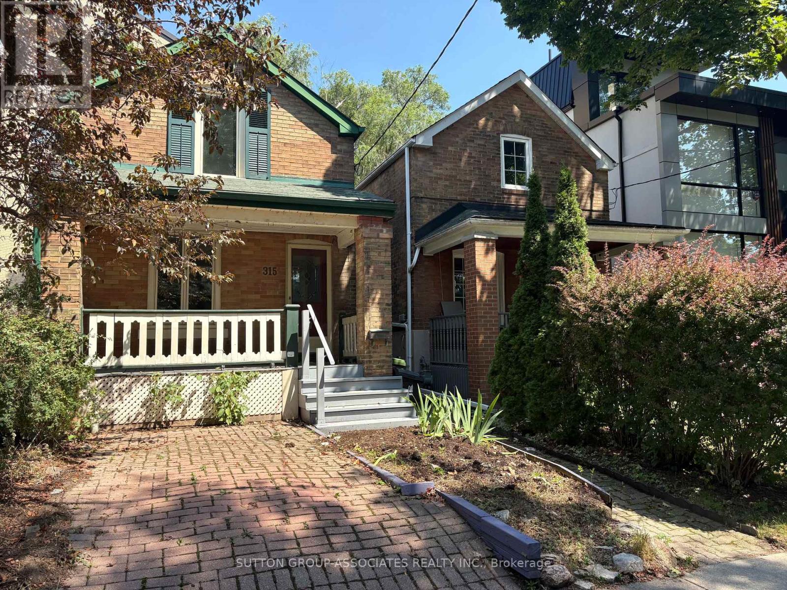 315 WYCHWOOD AVENUE, Toronto, Ontario