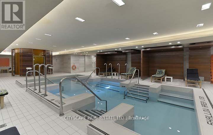 1001 - 29 Queens Quay, Toronto, Ontario  M5E 0A4 - Photo 15 - C13637288