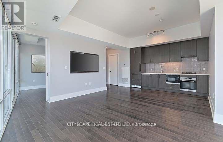 1001 - 29 Queens Quay, Toronto, Ontario  M5E 0A4 - Photo 4 - C13637288