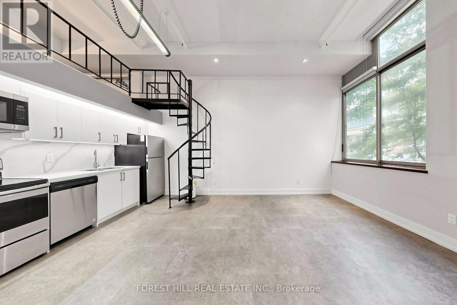 301 - 21 Nassau Street, Toronto, Ontario  M5T 3K6 - Photo 14 - C13637290