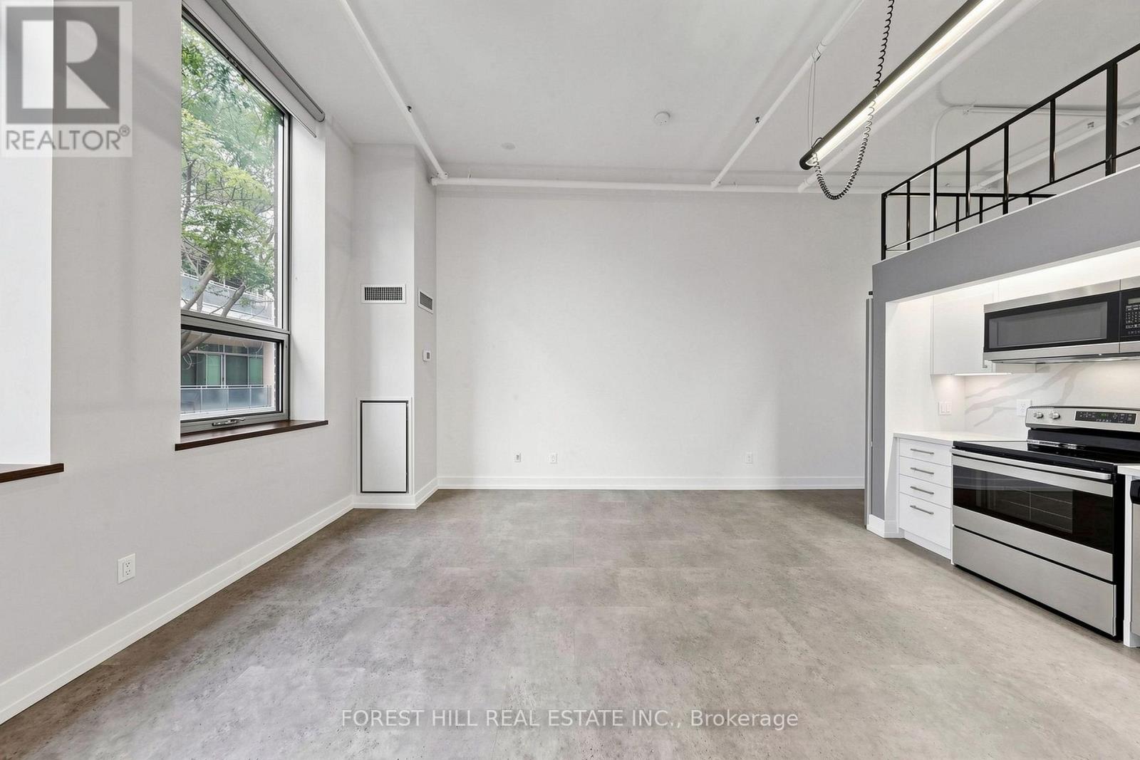301 - 21 Nassau Street, Toronto, Ontario  M5T 3K6 - Photo 15 - C13637290