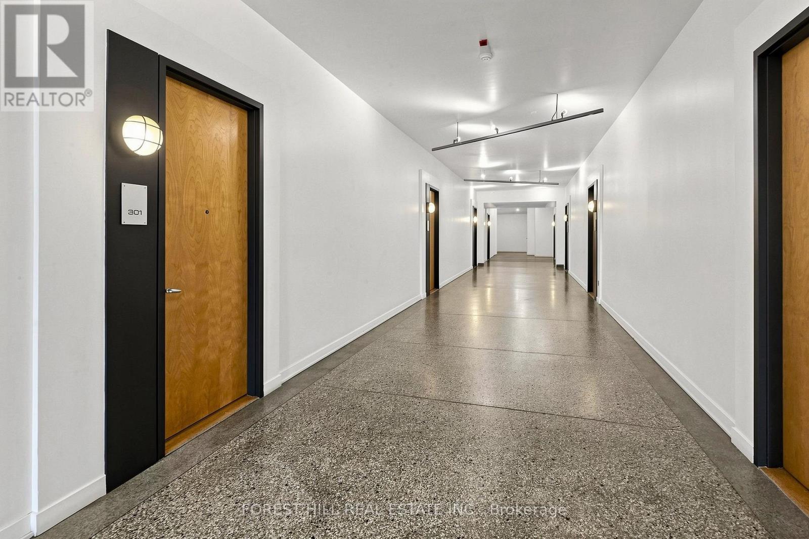 301 - 21 Nassau Street, Toronto, Ontario  M5T 3K6 - Photo 6 - C13637290