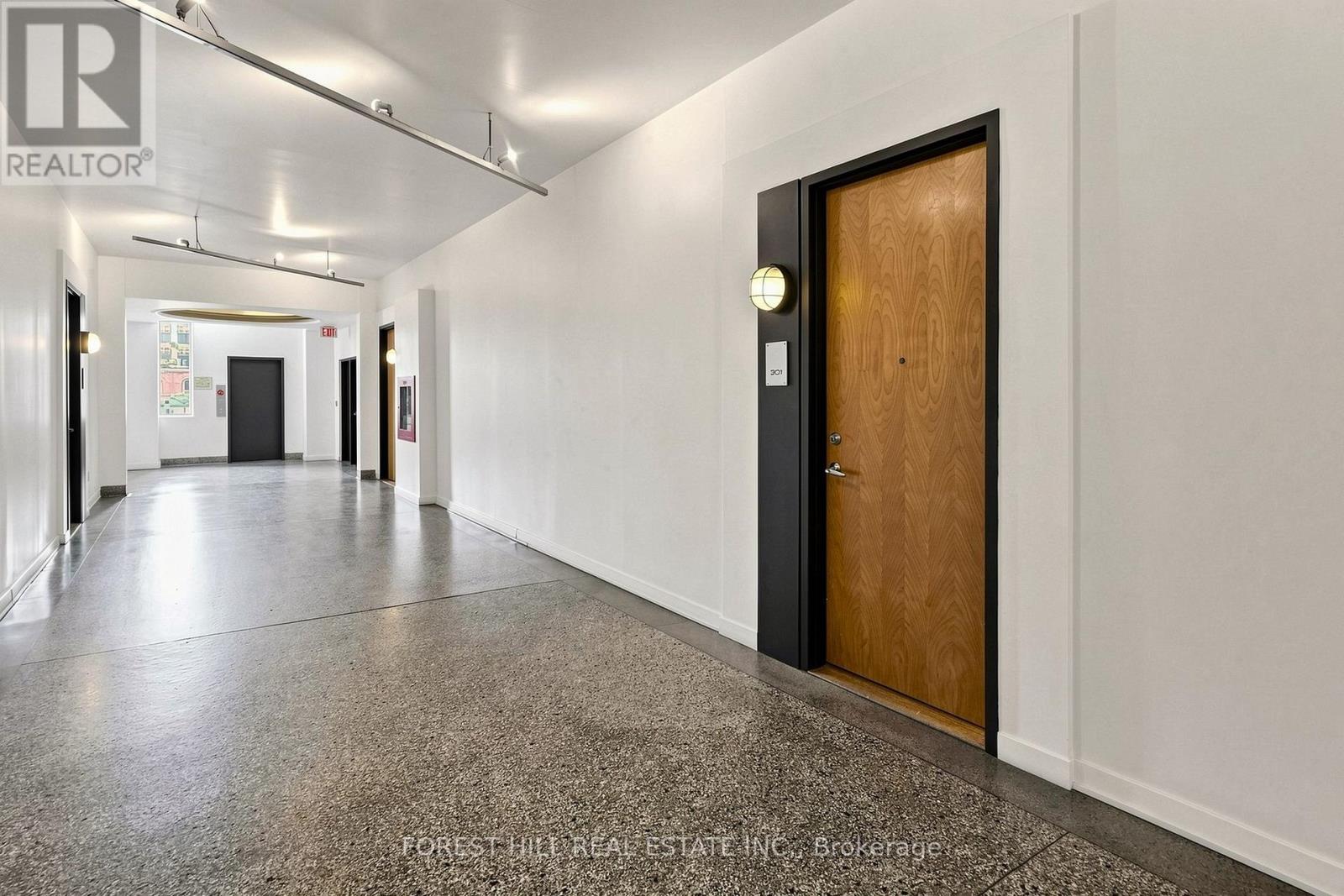 301 - 21 Nassau Street, Toronto, Ontario  M5T 3K6 - Photo 7 - C13637290