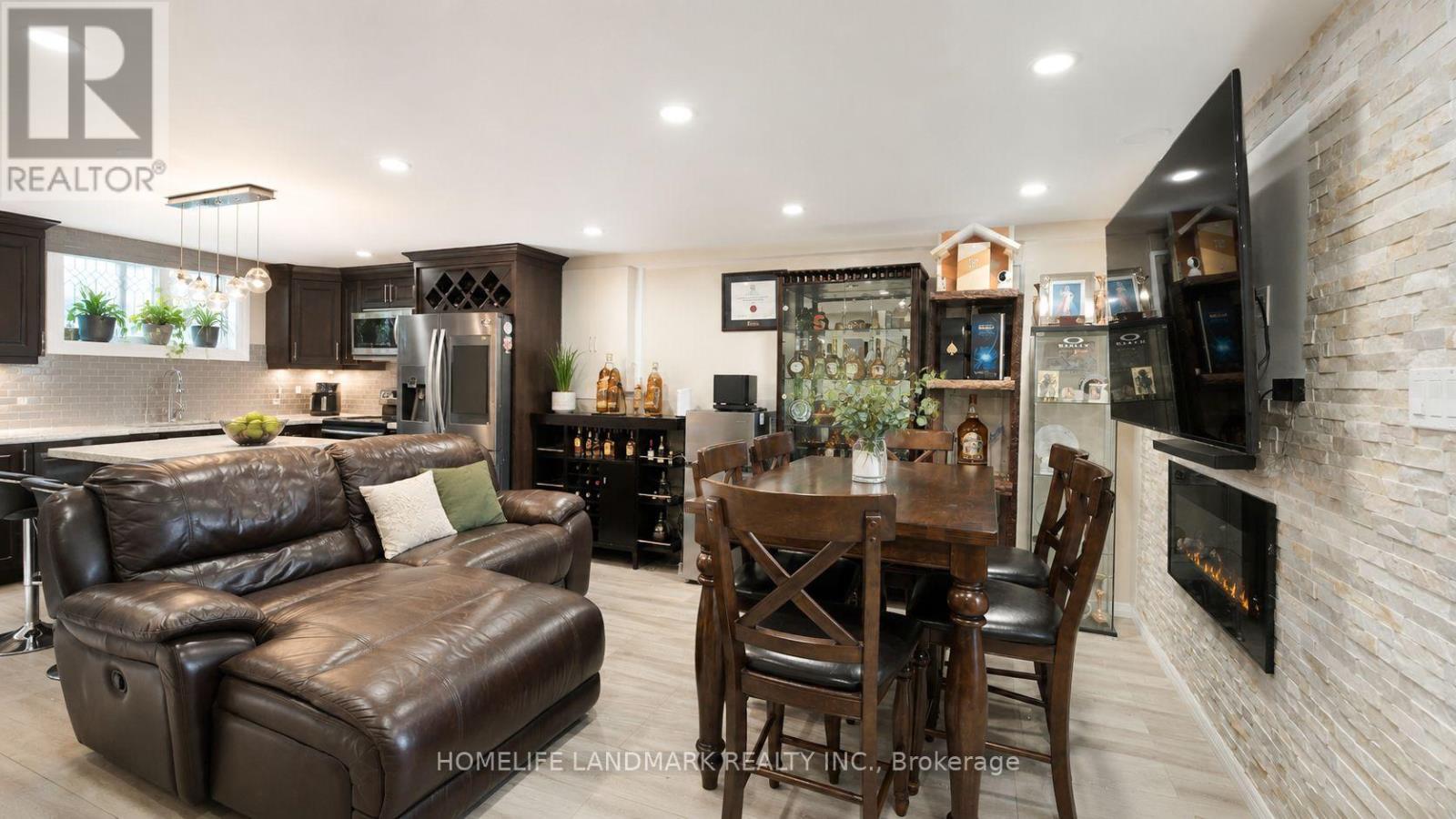 3226 Eglinton Avenue E, Toronto, Ontario  M1J 2H6 - Photo 18 - E13637246