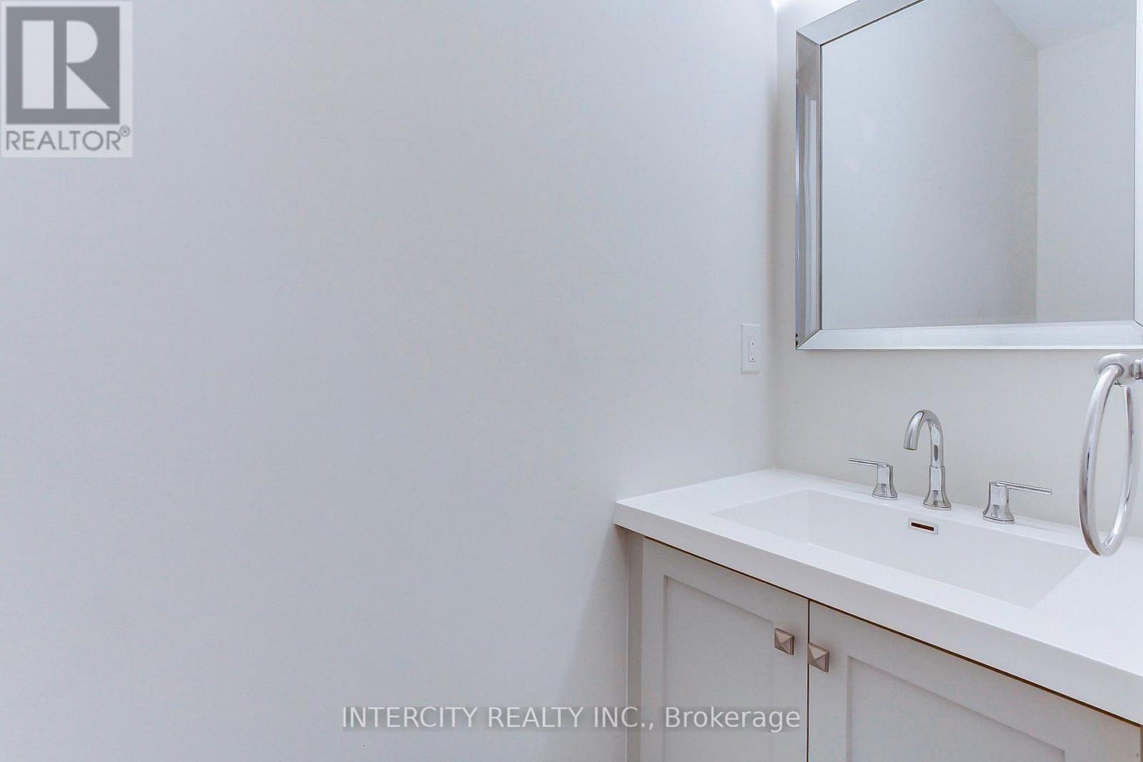 7 Adaskin Drive, Vaughan, Ontario  L6A 4Z8 - Photo 29 - N13637216