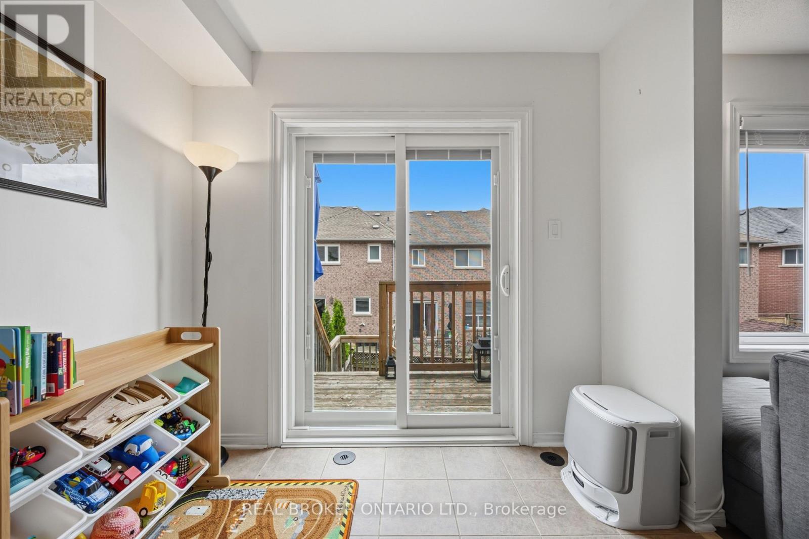 86 Coleridge Drive, Newmarket, Ontario  L3X 2T5 - Photo 17 - N13637324