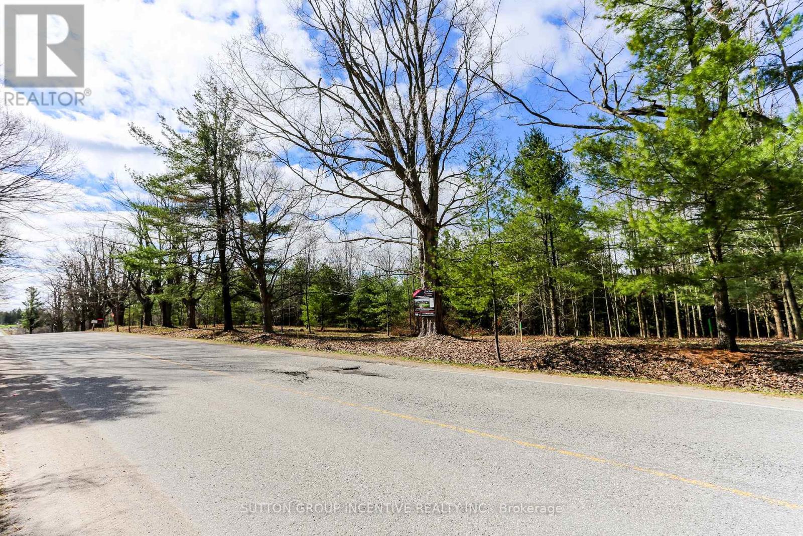 2790 Old Second Road S, Springwater, Ontario  L9X 1P6 - Photo 11 - S13637278