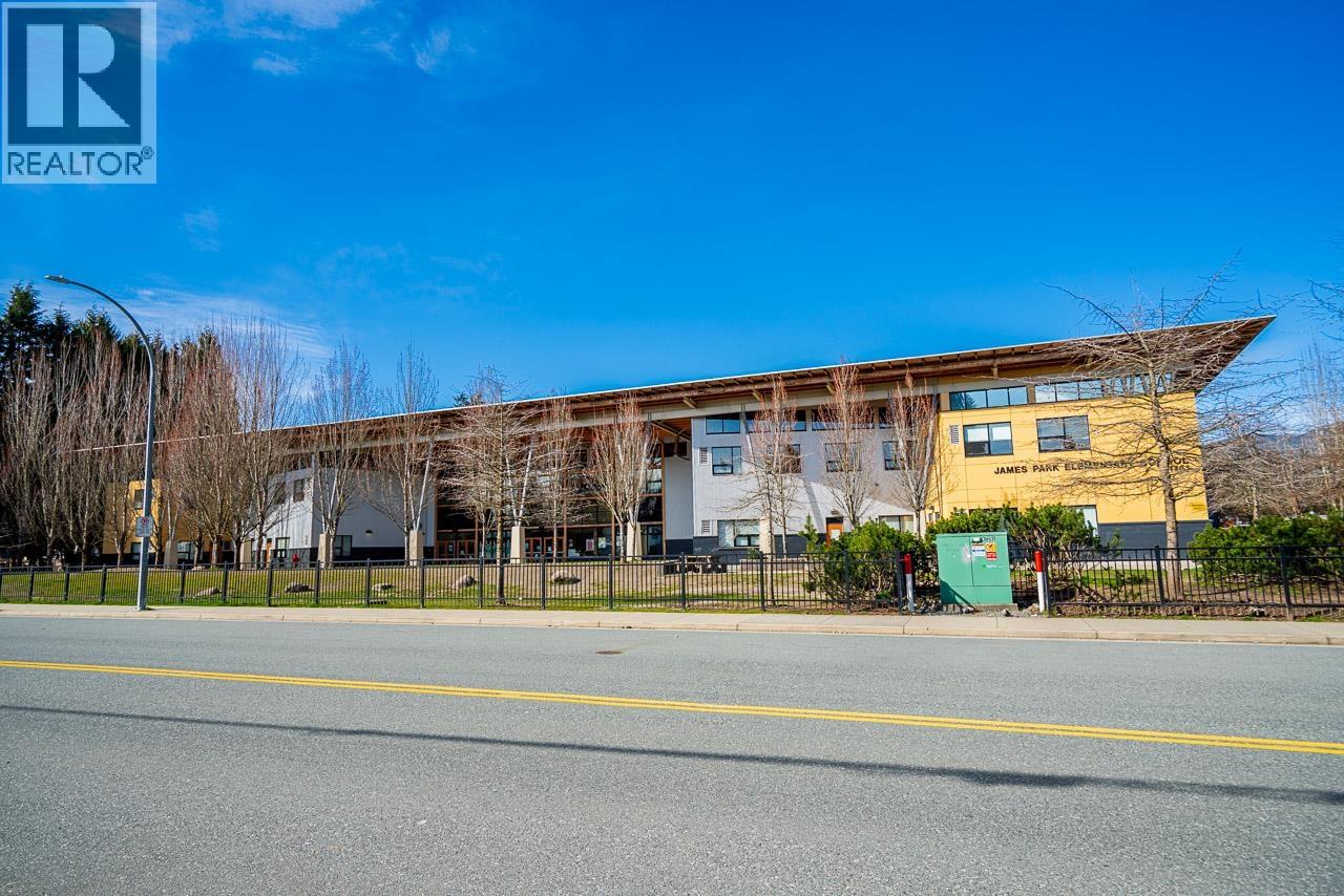 1730 Westminster Avenue, Port Coquitlam, British Columbia  V3B 1E2 - Photo 32 - R3138868
