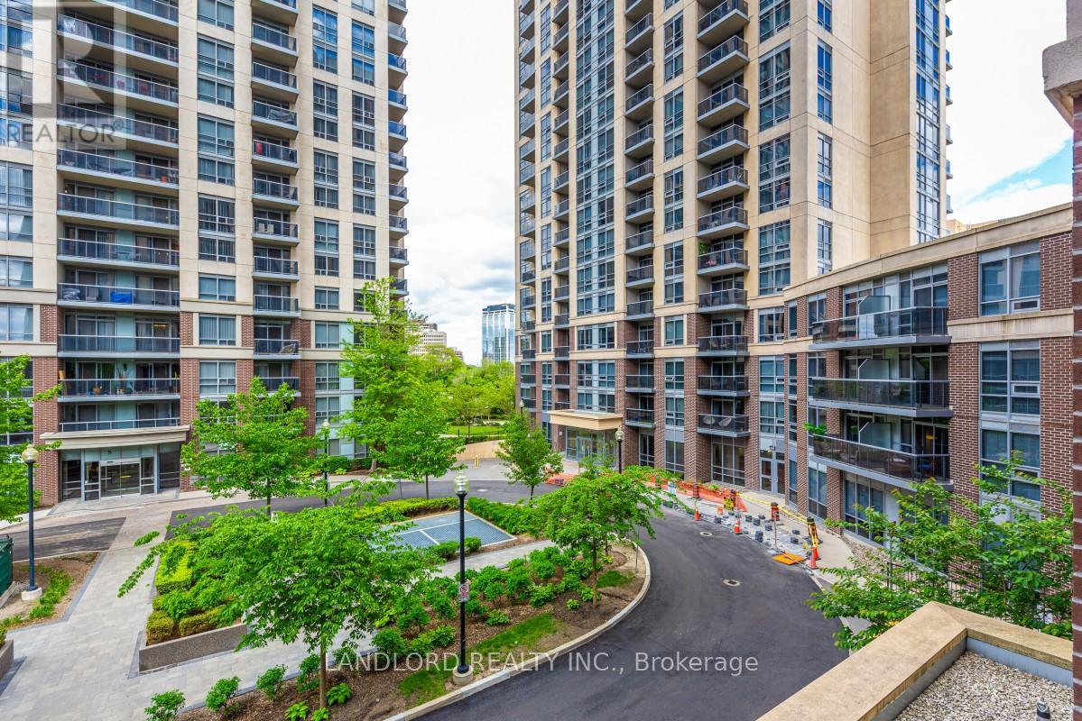 318 - 1 Michael Power Place, Toronto (Islington-City Centre West), Ontario  M9A 0A1 - Photo 19 - W13637240