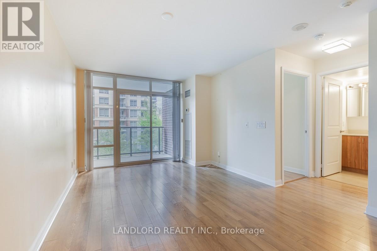 318 - 1 Michael Power Place, Toronto (Islington-City Centre West), Ontario  M9A 0A1 - Photo 7 - W13637240