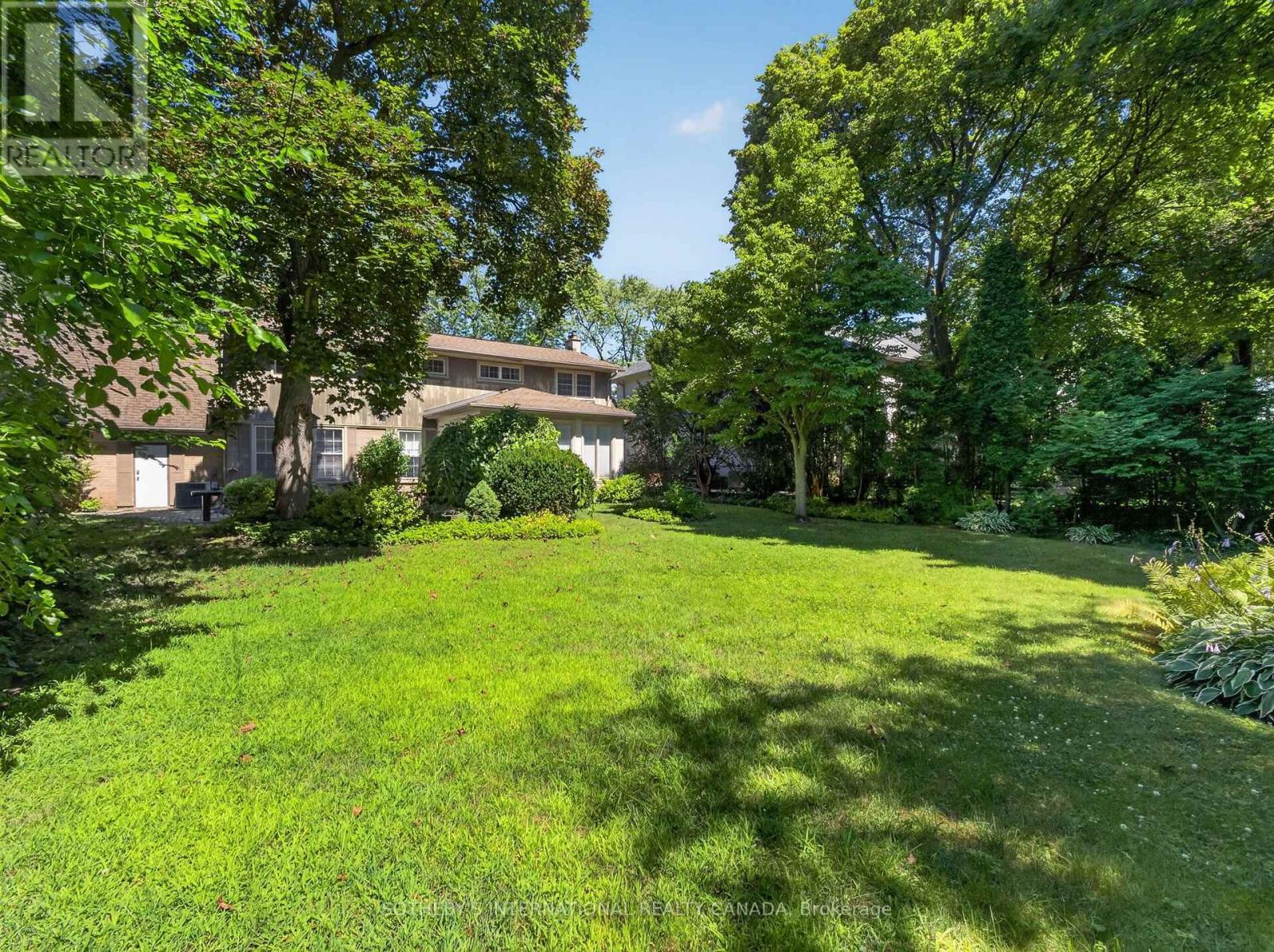 56 Edgehill Road, Toronto, Ontario  M9A 4N5 - Photo 37 - W13637312
