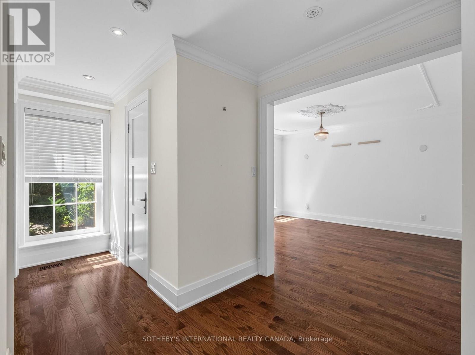56 Edgehill Road, Toronto, Ontario  M9A 4N5 - Photo 6 - W13637312