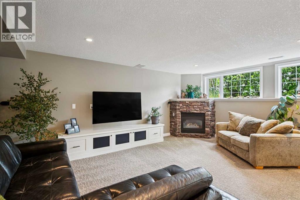 8816 48 Avenue, Calgary, Alberta T3B 2B2 - Photo 24 - A2321167