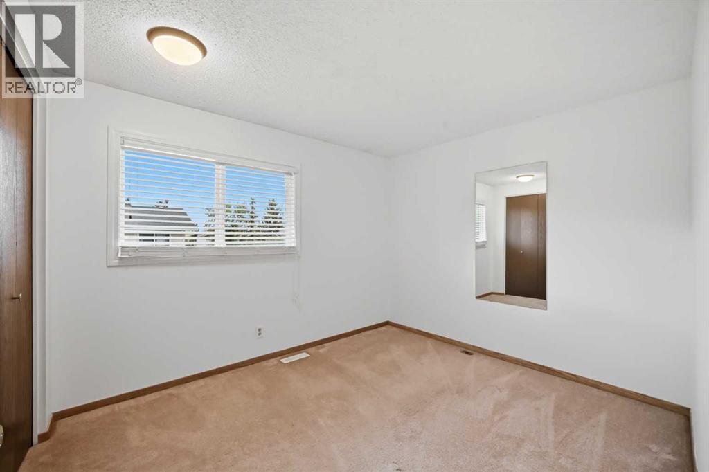 5608 Rundlehorn Drive NE, Calgary, Alberta  T1Y 3J2 - Photo 14 - A2325345