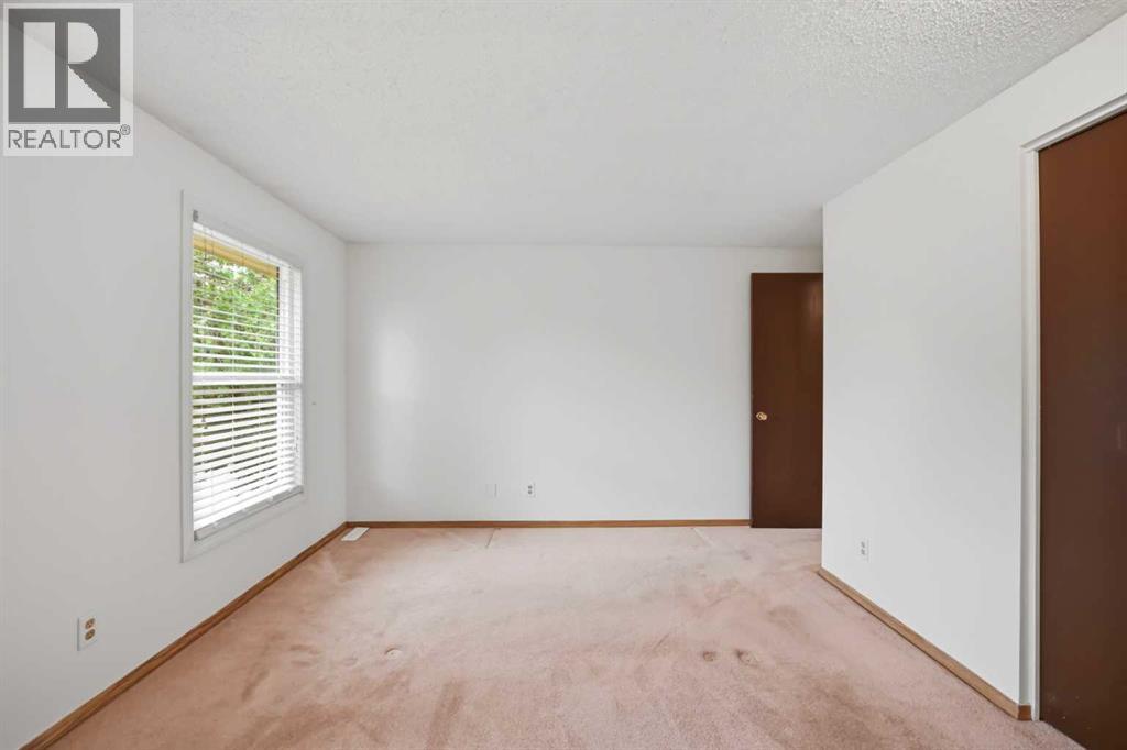 5608 Rundlehorn Drive NE, Calgary, Alberta  T1Y 3J2 - Photo 21 - A2325345