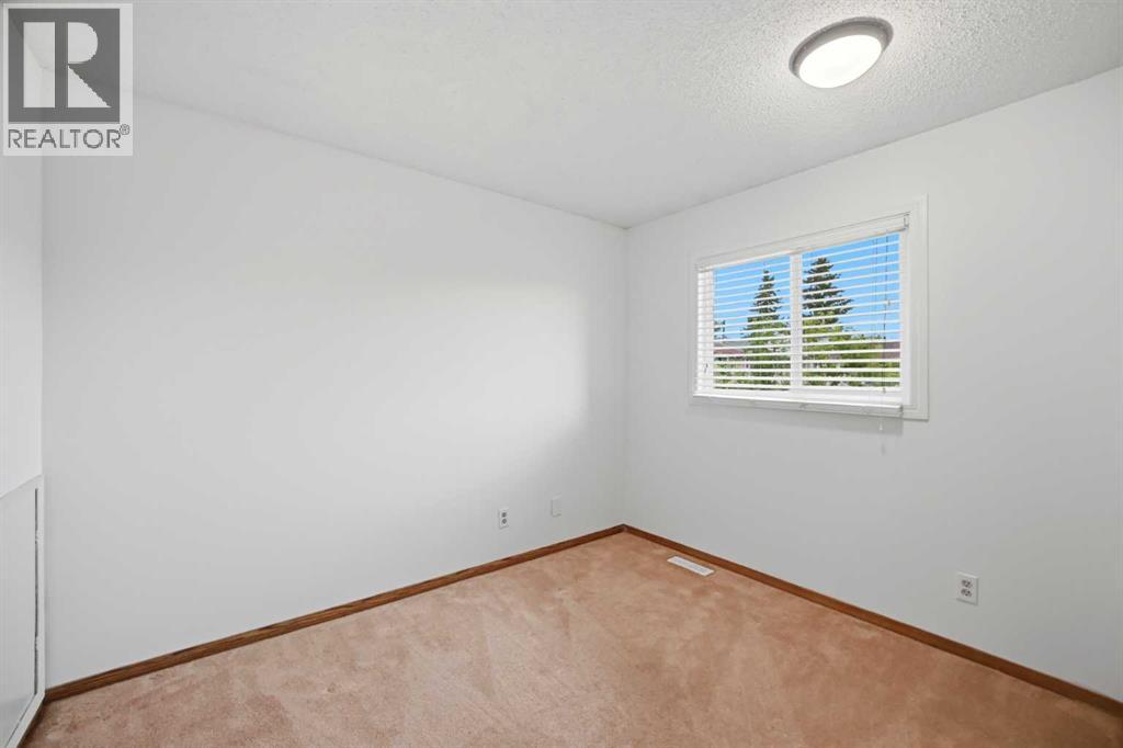 5608 Rundlehorn Drive NE, Calgary, Alberta  T1Y 3J2 - Photo 16 - A2325345