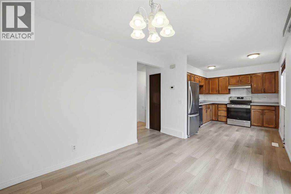 5608 Rundlehorn Drive NE, Calgary, Alberta  T1Y 3J2 - Photo 11 - A2325345