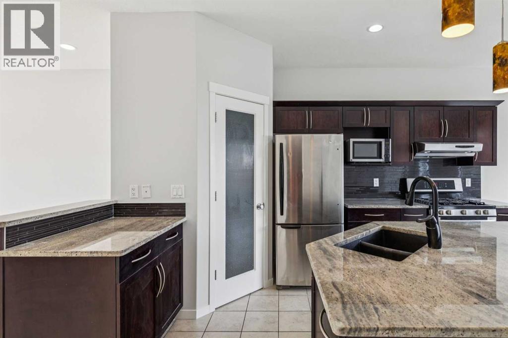 12 Autumn Court SE, Calgary, Alberta  T3M 0P4 - Photo 9 - A2333177