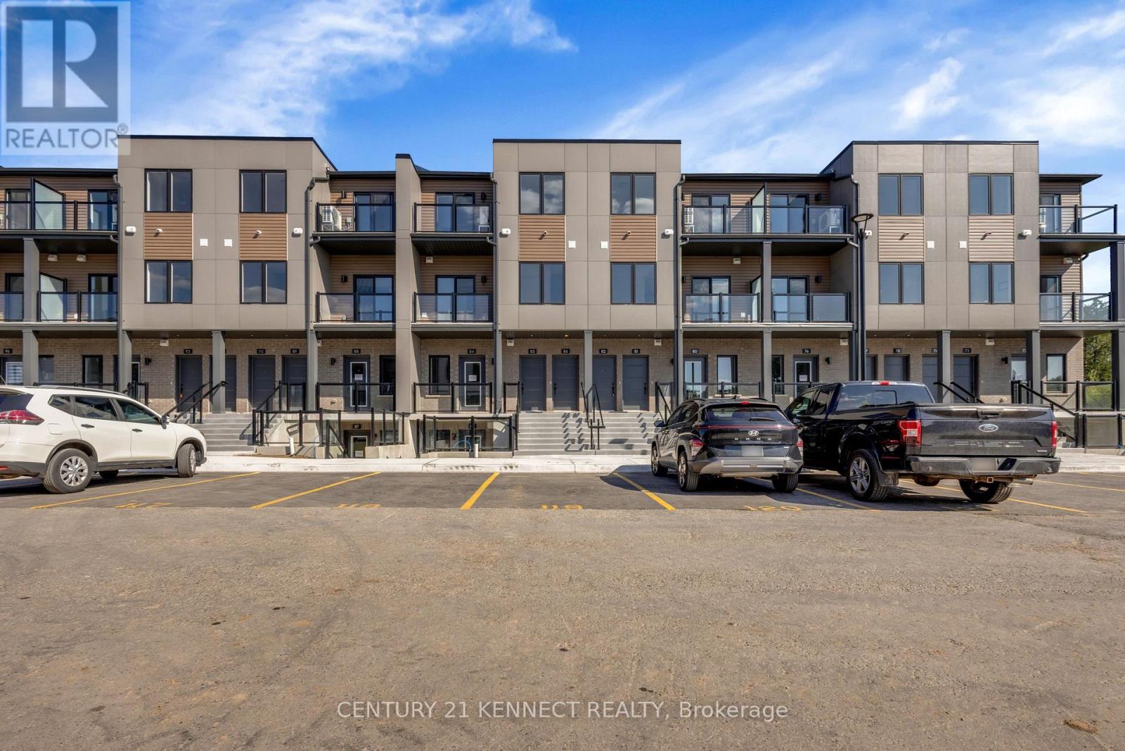 82 - 42 LOWES ROAD W, Guelph, Ontario