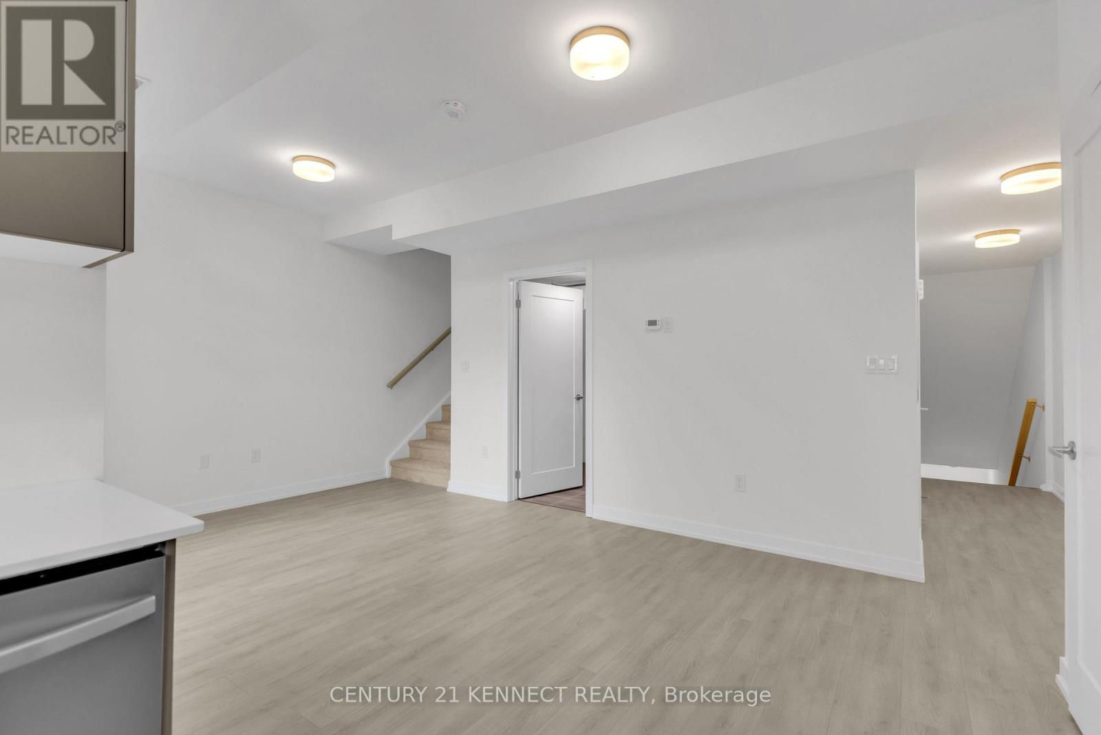 82 - 42 Lowes Road W, Guelph, Ontario  N1G 4X2 - Photo 12 - X13637224