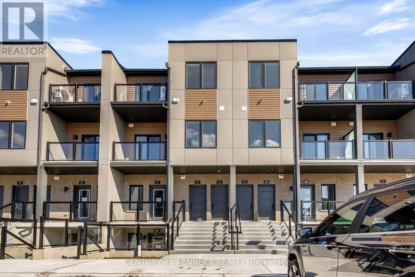 82 - 42 Lowes Road W, Guelph, Ontario  N1G 4X2 - Photo 2 - X13637224