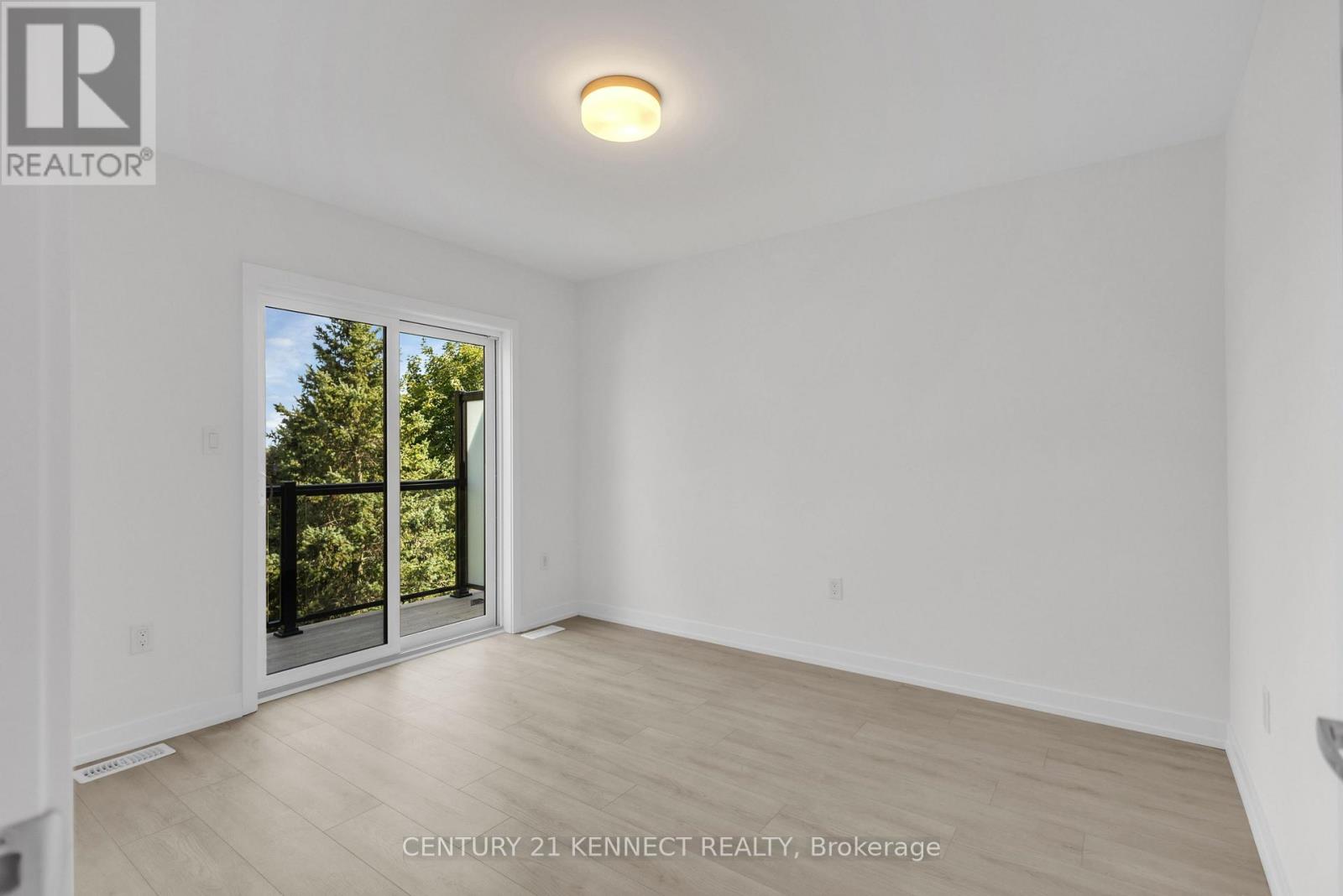 82 - 42 Lowes Road W, Guelph, Ontario  N1G 4X2 - Photo 25 - X13637224